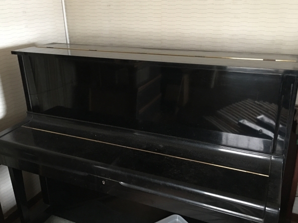 YAMAHA　アップライトピアノ
