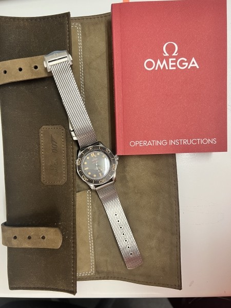 『OMEGA　 シーマスター  007エディション』をお買取り致しました